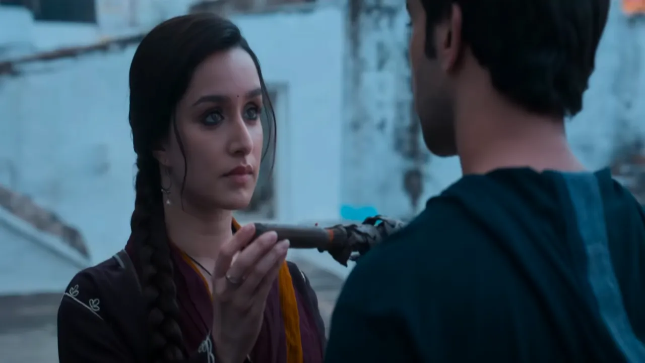 shraddha-kapoor-mysterious-avatar-stree-2